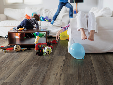 kids playing in room with laminate flooring from 180 Degree Floors in the Nashville, TN area